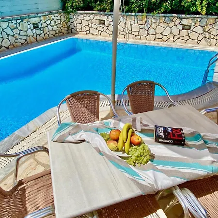 别墅 Olga With Private Pool By Dadovillas *