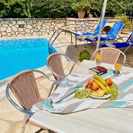 Olga With Private Pool By Dadovillas Villa *