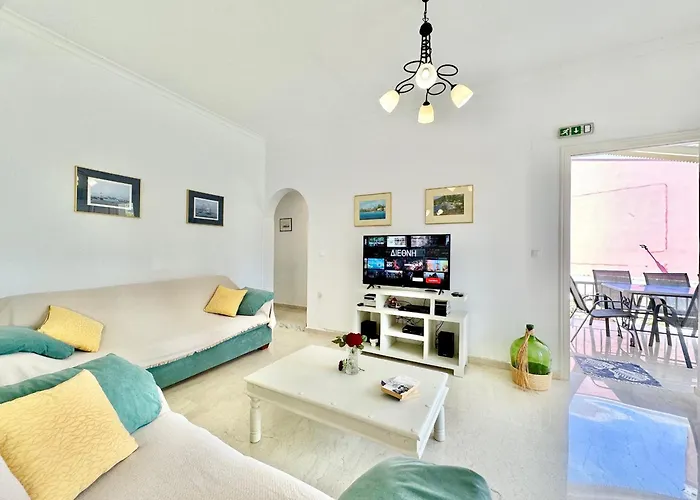 Olga With Private Pool By Dadovillas Villa *