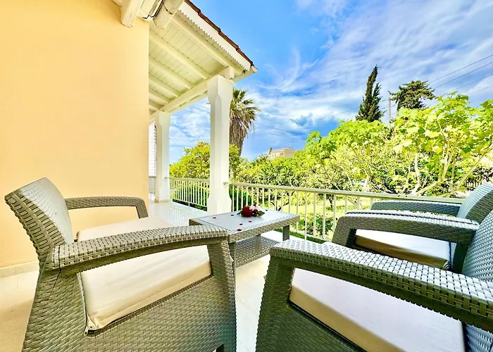 Olga With Private Pool By Dadovillas Kassiopi