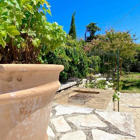 Olga With Private Pool By Dadovillas * Κασσιόπη